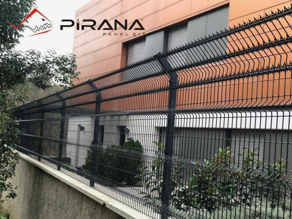 Pirana Panel Çit